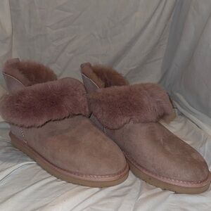 Dearfoams Women's Winter Boots in Brown